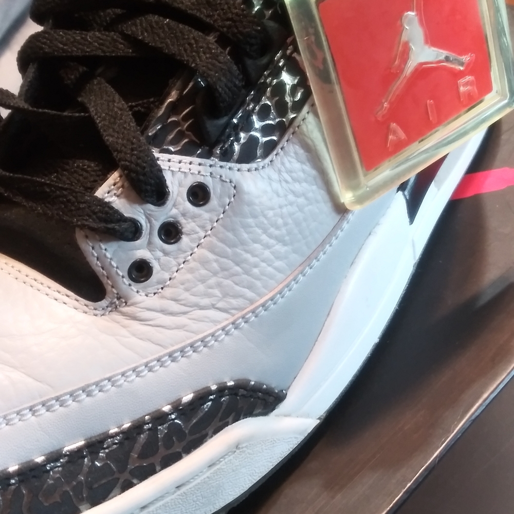 💥SOLD💥Air Jordan 3 Retro sz 10 - Picture 5 of 8